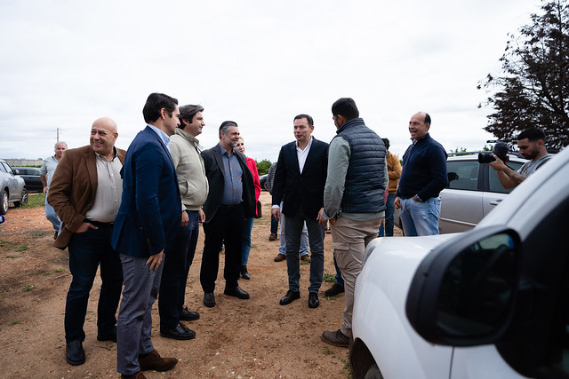 Visita a exploração de laranjas em Silves