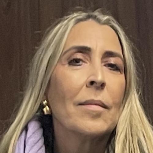 Maria Clara Correia 